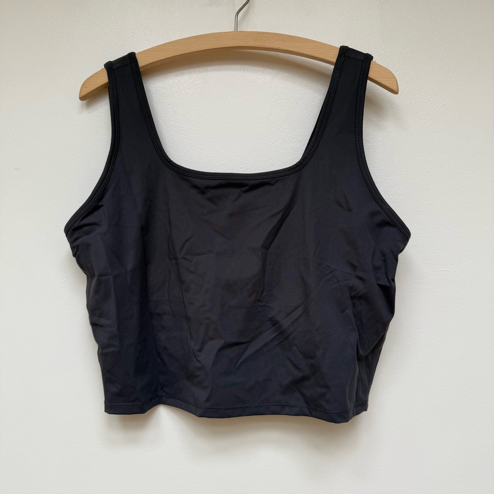 Cropped Workout Tank Top